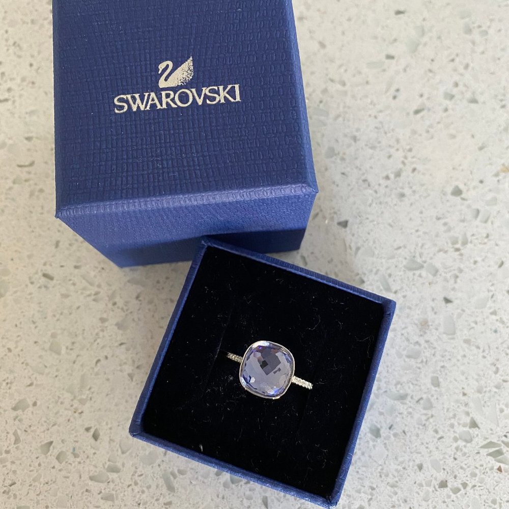 Swarovski Crystal Light Purple Ring - SZ 8